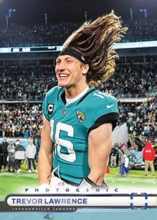 2022 Panini Chronicles Football Hobby, Pack